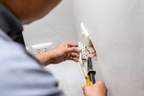 Best Ceiling Fan Installation Electrician  in Gruver, TX